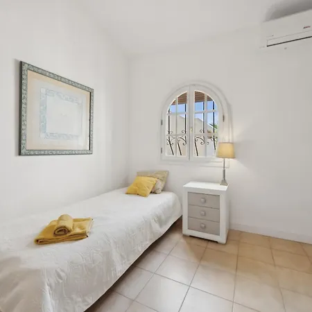 펜션 Nuestra Casa 데니아